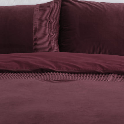 Dreamaker Ripple Velvet Quilt Cover Set Red Wine Queen Bed