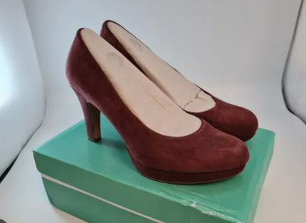 Clarks Women's Anika Kendra Shoes - Chocolate Suede